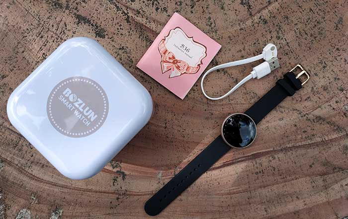 תכולת החבילה של Bozlun B36 Smartwatch